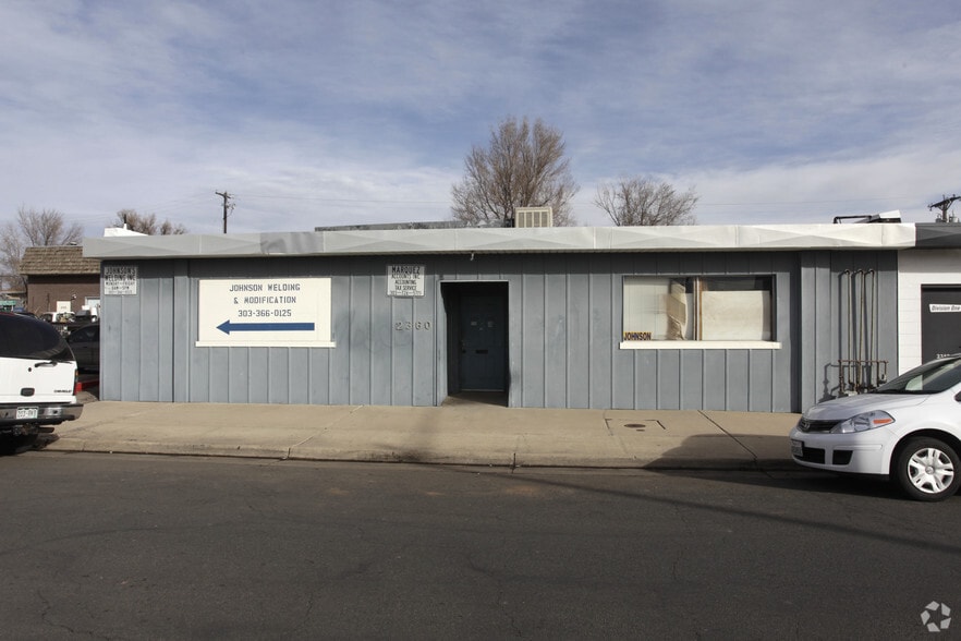 2360 Dayton St, Aurora, CO à vendre - Photo de l’immeuble – Image 1 sur 2