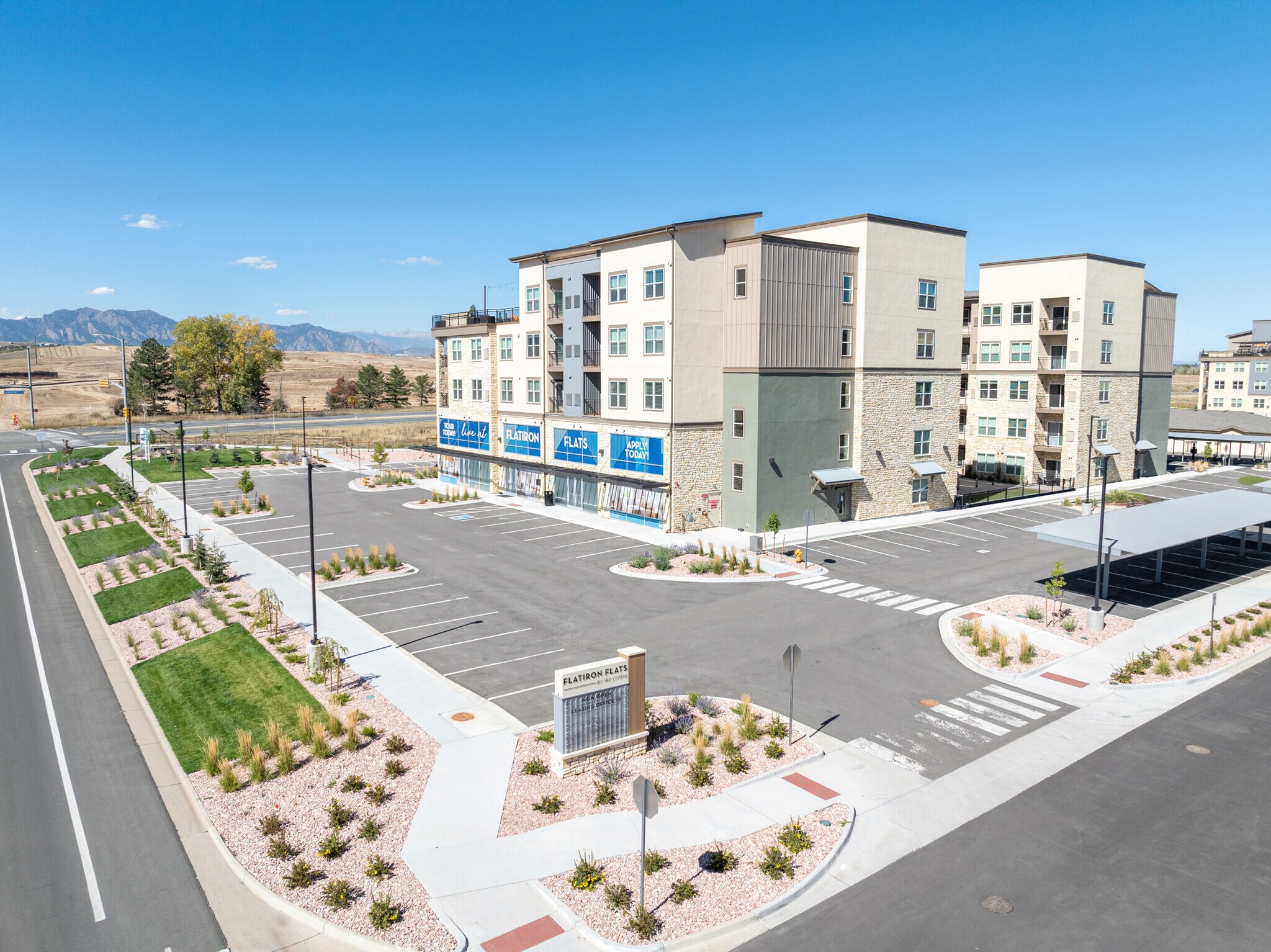 11451 Via Varra, Broomfield, CO à louer Photo de l’immeuble– Image 1 sur 4