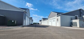 Plus de détails pour 721 Industrial Blvd, Watertown, MN - Industriel/Logistique à vendre