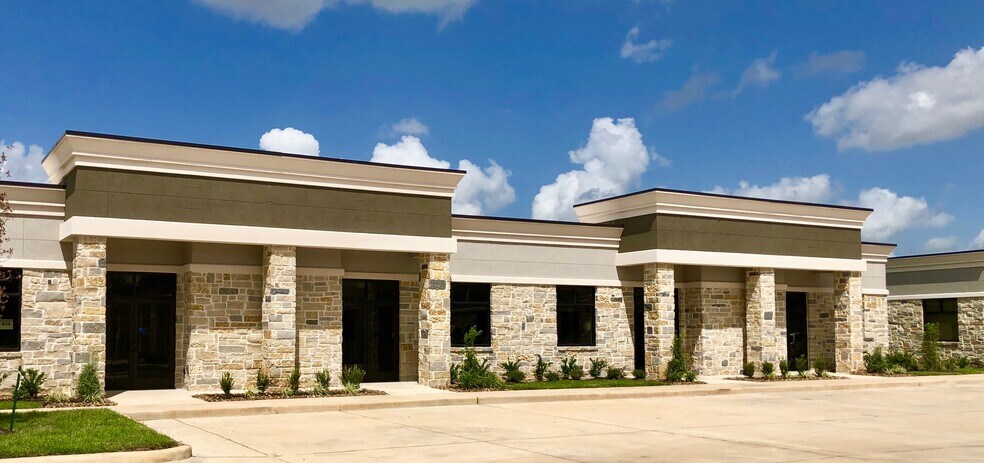 633 E Fernhurst Dr, Katy, TX à louer - Photo de l’immeuble – Image 3 sur 10