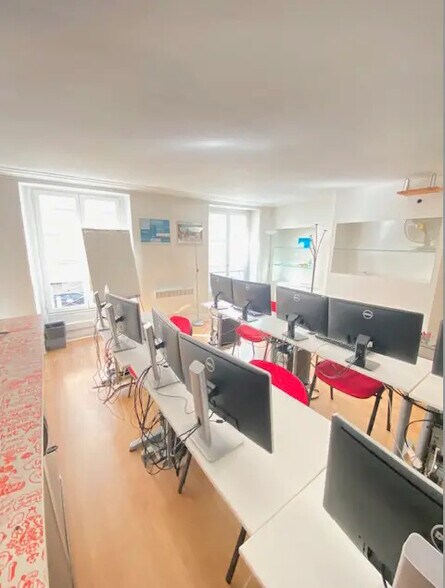Bureau dans Paris à louer - Photo de l’immeuble – Image 2 sur 8