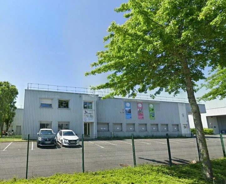 Local d’activités dans Saint-Herblain à louer - Photo de l’immeuble – Image 1 sur 16