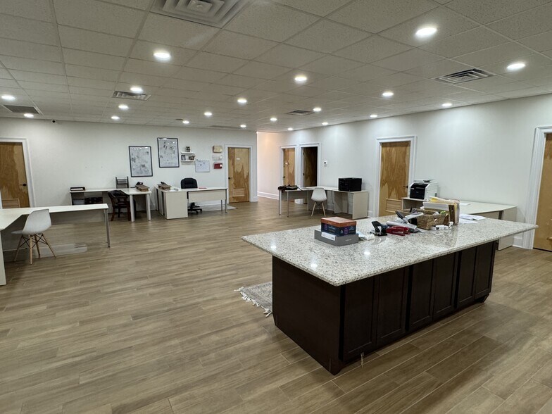307 N Walnut St, Murfreesboro, TN à vendre - Photo de l’immeuble – Image 3 sur 3