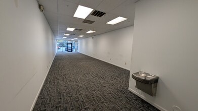 6941 SW 196th Ave, Pembroke Pines, FL à louer Photo intérieure– Image 2 sur 2