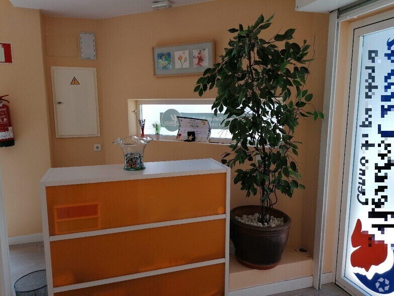Immeuble residentiel dans Las Rozas de Madrid, Madrid à vendre - Photo intérieure – Image 1 sur 1