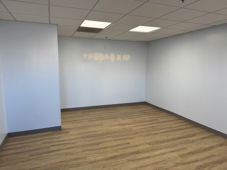 2100 Alexander St, Salt Lake City, UT à louer - Photo de l’immeuble – Image 3 sur 13