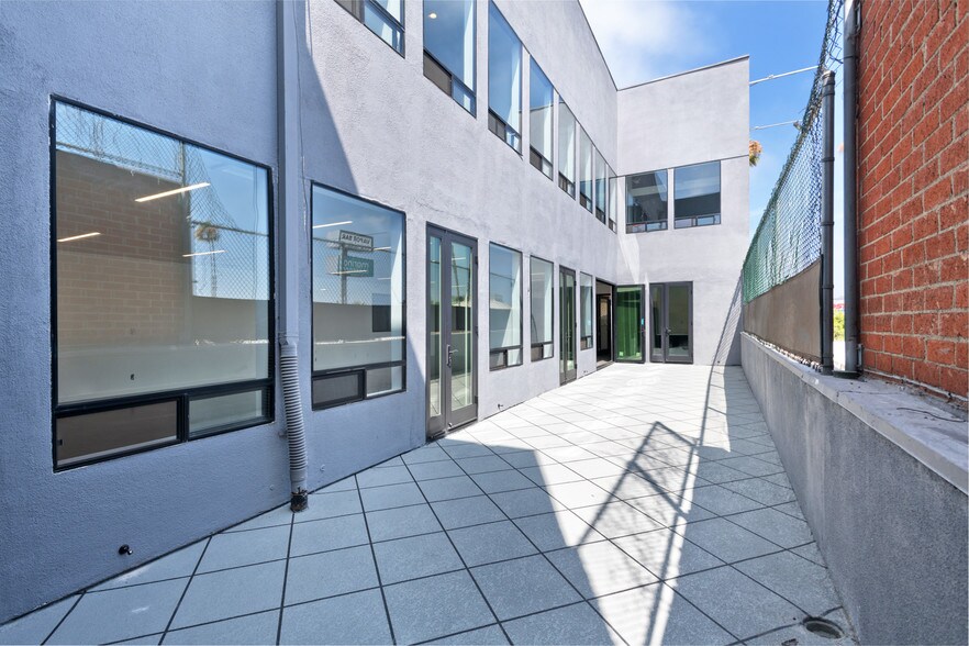 13470 Washington Blvd, Marina del Rey, CA à louer - Photo de l’immeuble – Image 3 sur 29