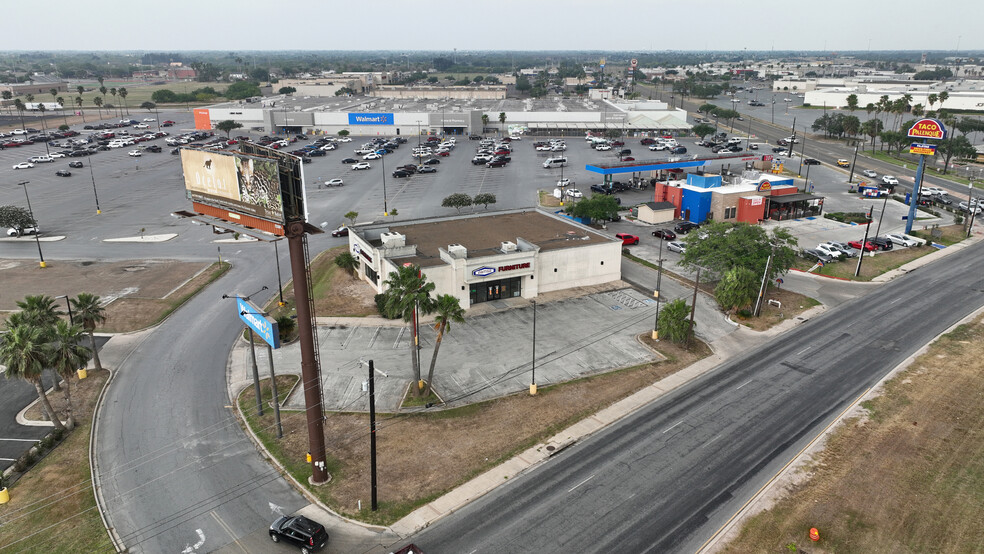 1106 S Expressway 83, Harlingen, TX à vendre - Photo de l’immeuble – Image 1 sur 2