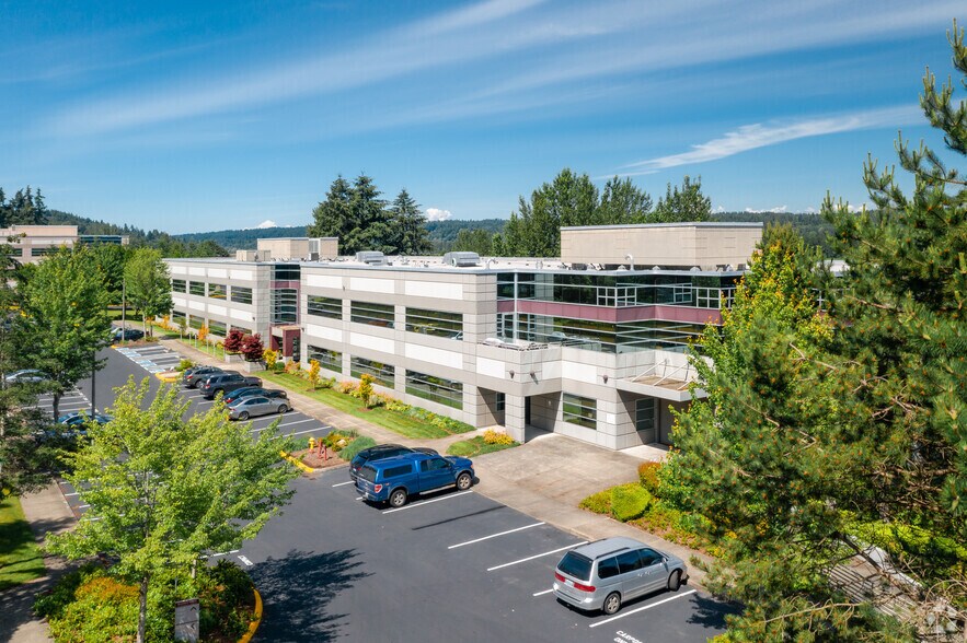 11431 Willows Rd NE, Redmond, WA à louer - Photo de l’immeuble – Image 2 sur 4