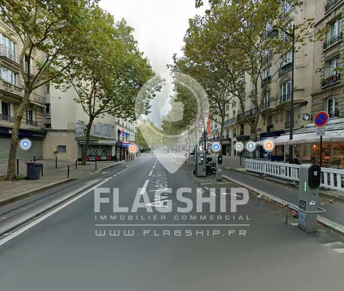 Local commercial dans Paris à louer - Photo de l’immeuble – Image 1 sur 3