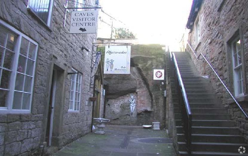 Church St, Mansfield à louer Photo principale– Image 1 sur 11