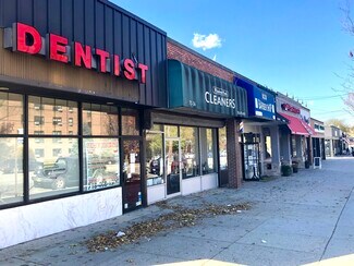 Plus de détails pour 7338 Bell Blvd, Oakland Gardens, NY - Local commercial à louer