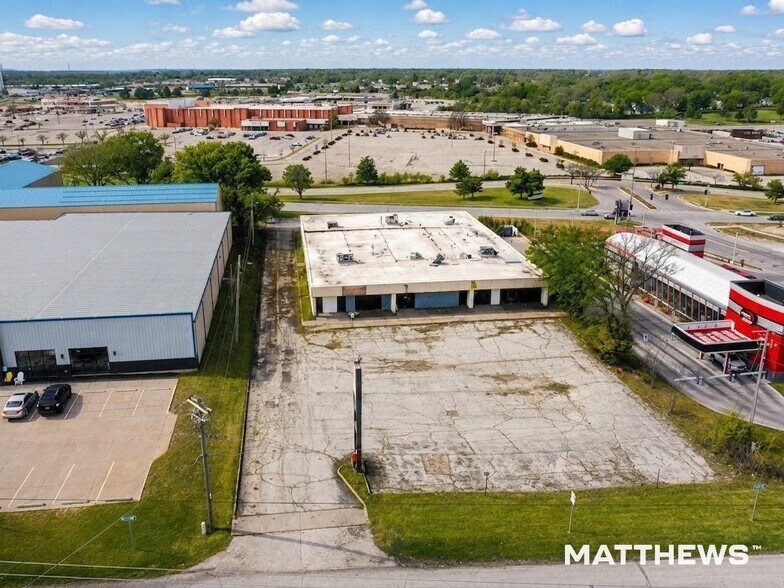 4128 N Brady St, Davenport, IA à vendre - Photo de l’immeuble – Image 2 sur 3