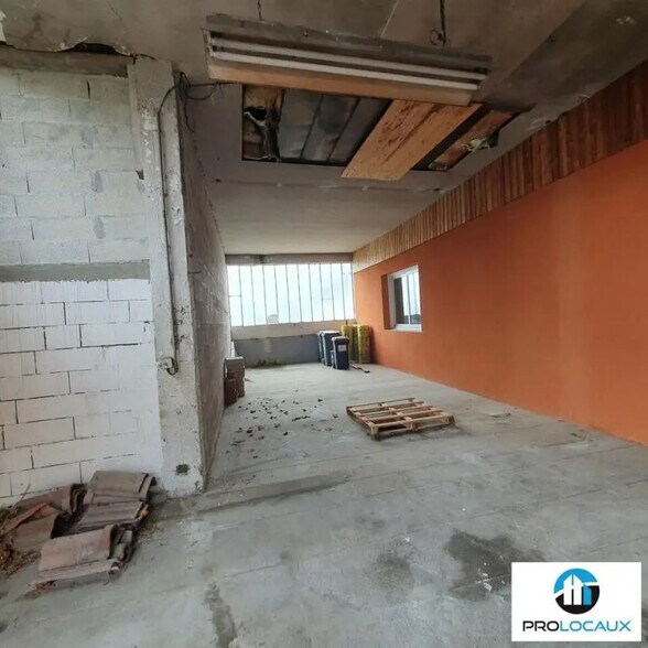 1 Rue Des Balmes, Tullins à vendre - Photo de l’immeuble – Image 3 sur 12