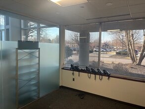 200 Lake Dr E, Cherry Hill, NJ à louer Photo intérieure– Image 2 sur 5