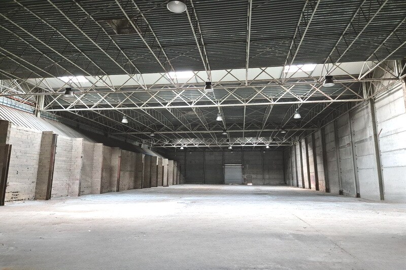 Local commercial dans Perpignan à louer - Photo de l’immeuble – Image 2 sur 11