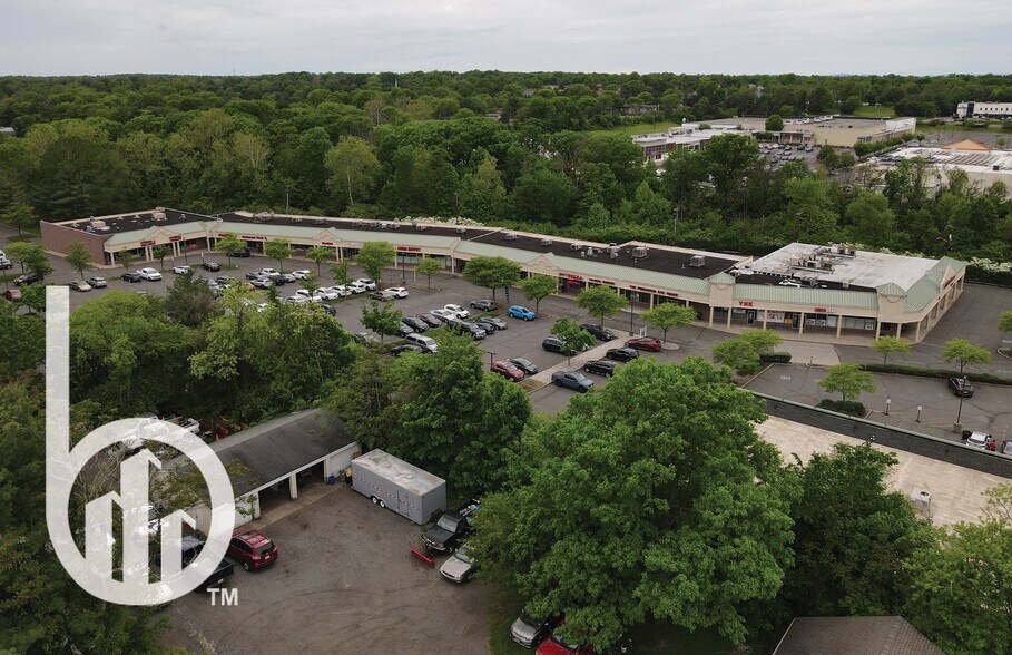 900 Easton Ave, Somerset, NJ à louer - Photo de l’immeuble – Image 2 sur 7