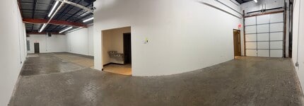 11820 Parklawn Dr, Rockville, MD à louer Photo intérieure– Image 2 sur 3