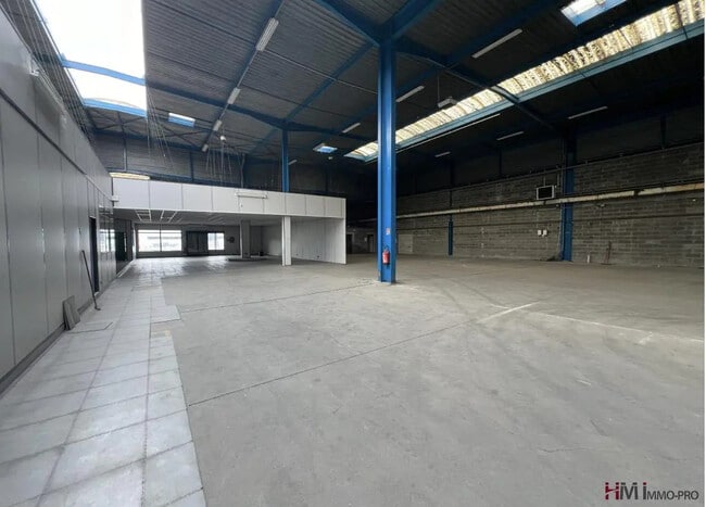 Plus de détails pour Industriel/Logistique à louer