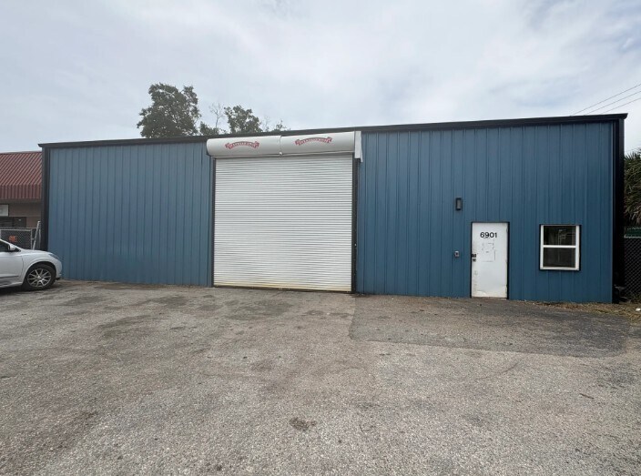 6901 Benjamin Rd, Tampa, FL à louer Photo principale– Image 1 sur 2