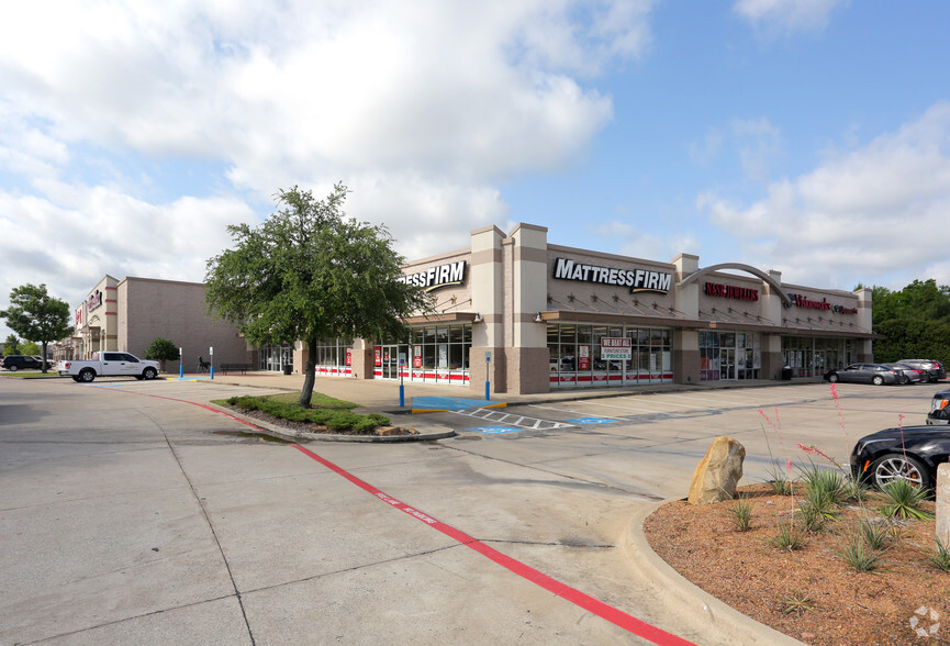 2663-2885 Market Center Dr, Rockwall, TX à louer - Photo de l’immeuble – Image 3 sur 6