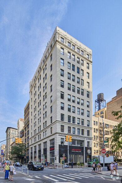 113 University Pl, New York, NY à louer - Photo de l’immeuble – Image 3 sur 6