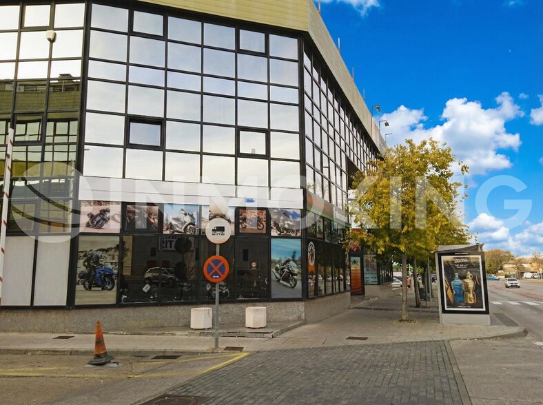 Bureau dans Coslada, Madrid à vendre - Photo intérieure – Image 2 sur 4