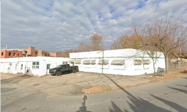 154 Garden St, Poughkeepsie, NY à louer Photo de l’immeuble– Image 1 sur 4