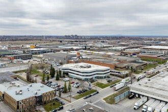5500 Av Royalmount, Mt Royal, QC - Vue aérienne vue de carte