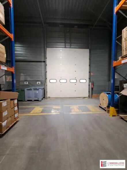 Local d’activités dans Vern-sur-Seiche à louer - Photo de l’immeuble – Image 2 sur 3