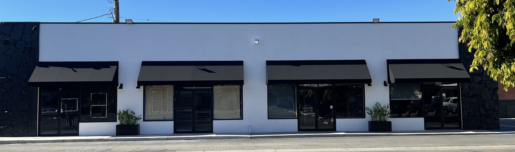 6161 Lincoln Ave, Buena Park, CA à louer Photo intérieure– Image 1 sur 3