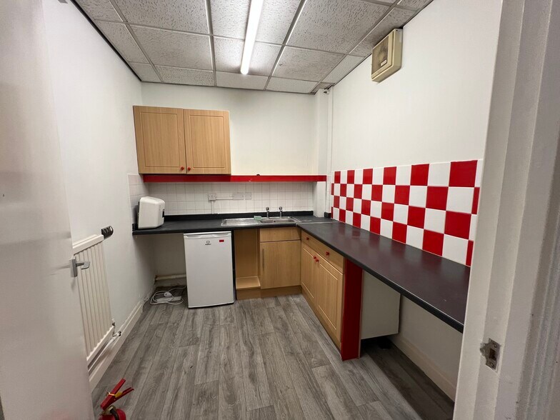 49-50 North St, Brighton à louer - Photo de l’immeuble – Image 3 sur 8