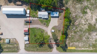 Plus de détails pour 13040 Highway 105 E, Conroe, TX - Industriel/Logistique à vendre
