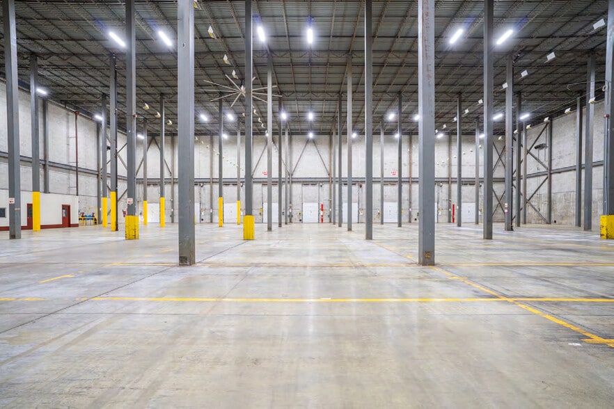 1R Green St, Clinton, MA à vendre - Photo intérieure – Image 3 sur 4