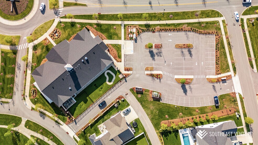 1660 Drakes Creek Rd, Hendersonville, TN à louer - Photo de l’immeuble – Image 3 sur 5