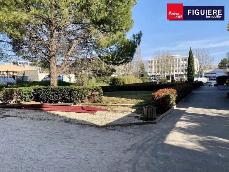 5 Rue Charles Duchesne, Aix-en-Provence à vendre - Photo de l’immeuble – Image 3 sur 11
