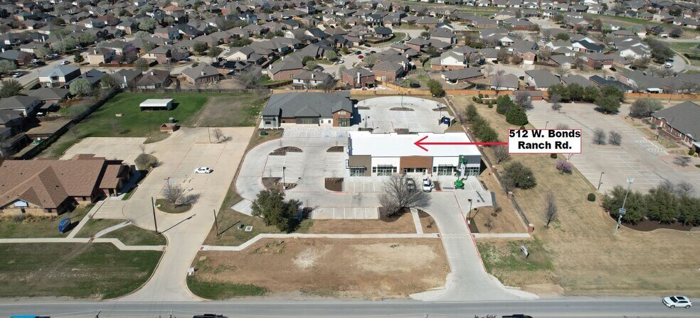 512 W Bonds Ranch Rd, Fort Worth, TX à vendre - Photo de l’immeuble – Image 3 sur 9