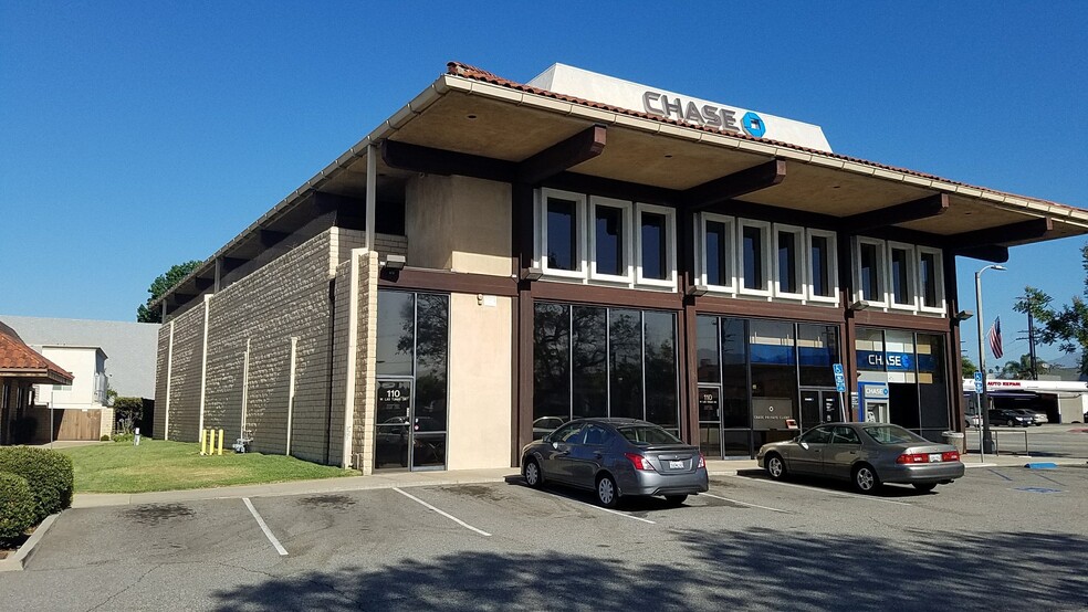 110-120 W Las Tunas Dr, San Gabriel, CA à louer - Photo de l’immeuble – Image 2 sur 19