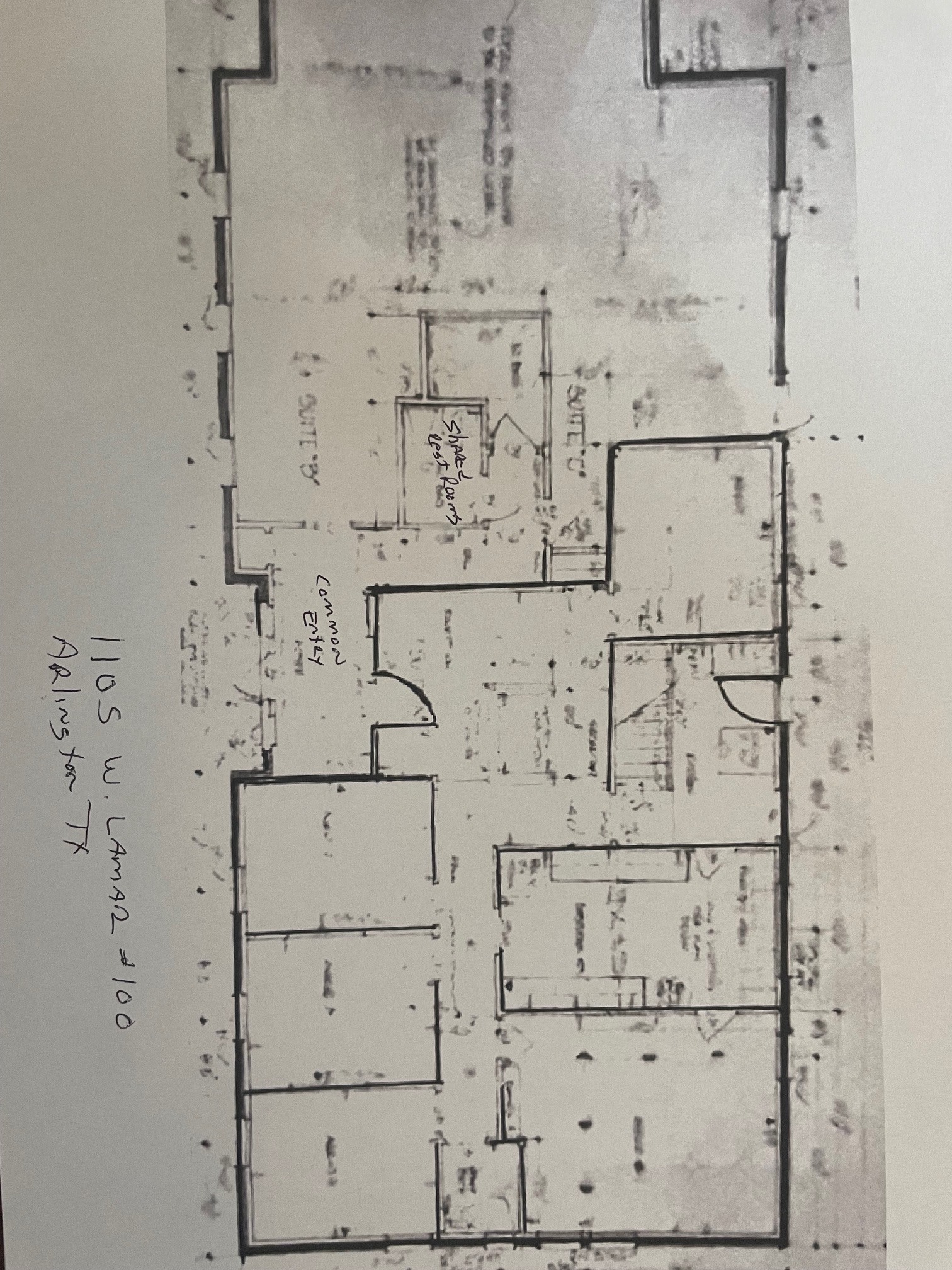 1105 W Lamar Blvd, Arlington, TX à louer Plan d’étage– Image 1 sur 18