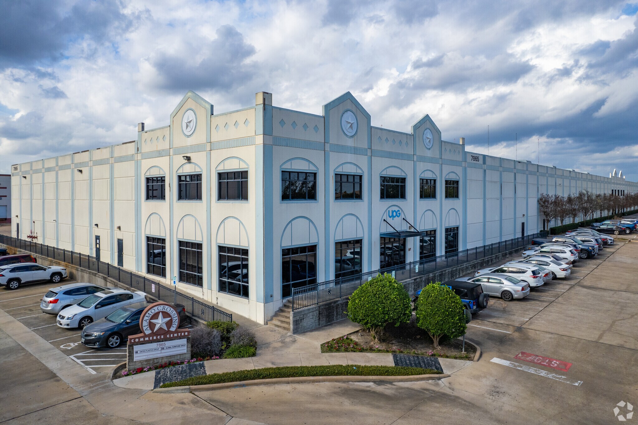 7865 Northcourt Rd, Houston, TX à louer Photo principale– Image 1 sur 7