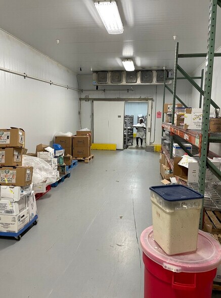 4731 Bellevue St, Detroit, MI à louer - Photo de l’immeuble – Image 3 sur 30