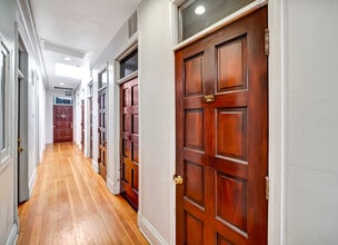 6350-6356 Van Nuys Blvd, Van Nuys, CA à louer Photo intérieure– Image 1 sur 3