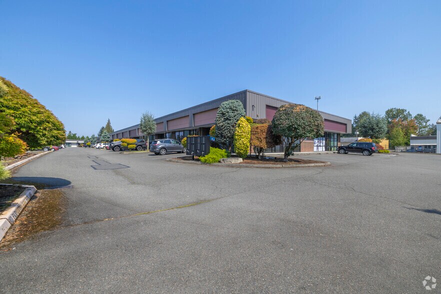 2125 196th St SW, Lynnwood, WA à louer - Photo de l’immeuble – Image 3 sur 5