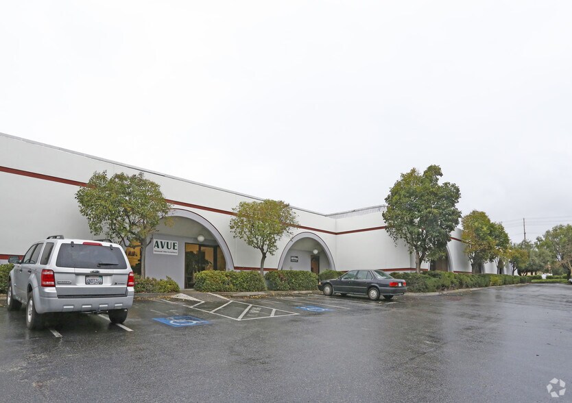 1180 Miraloma Way, Sunnyvale, CA à louer - Photo de l’immeuble – Image 1 sur 4