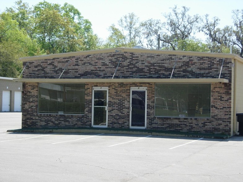 3009 W Tharpe St, Tallahassee, FL à louer - Photo de l’immeuble – Image 3 sur 14