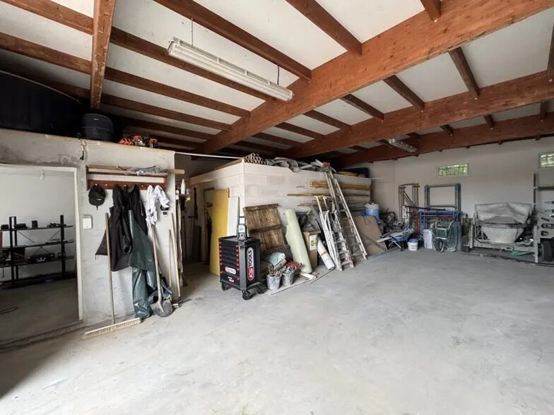 Local commercial dans Martignas-sur-Jalle à louer - Photo intérieure – Image 2 sur 3