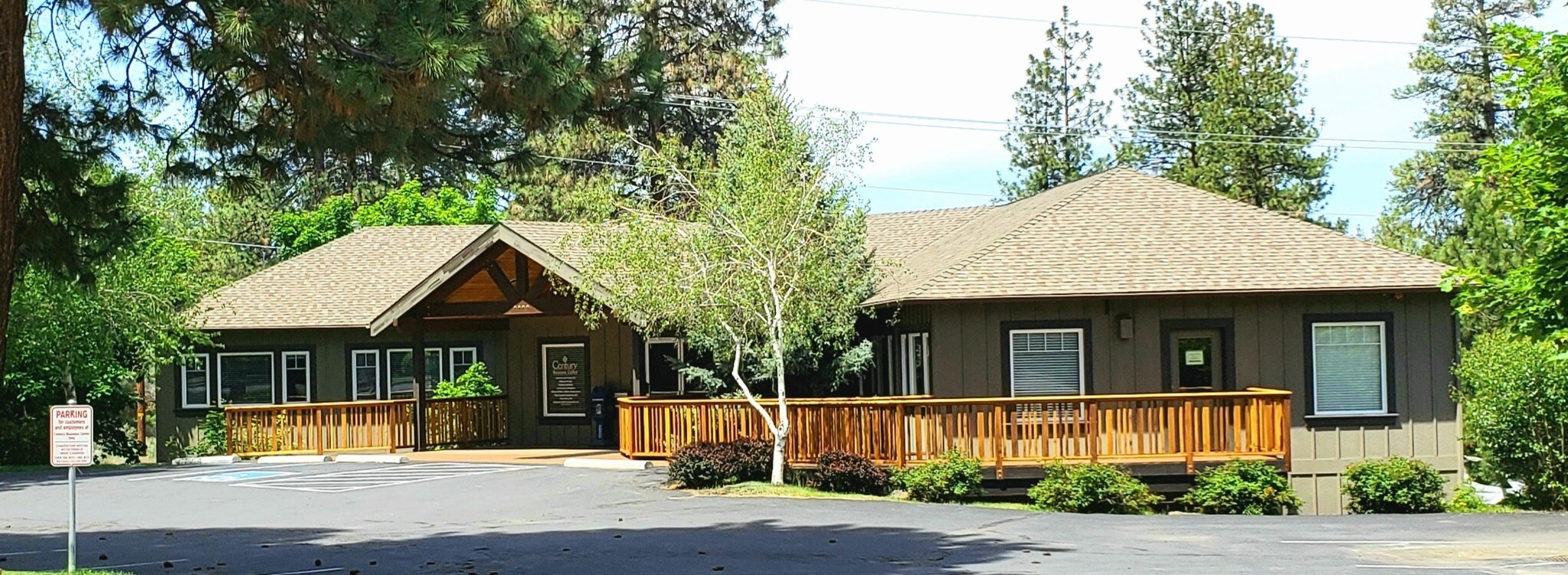 547 SW 13th St, Bend, OR à louer Photo principale– Image 1 sur 12