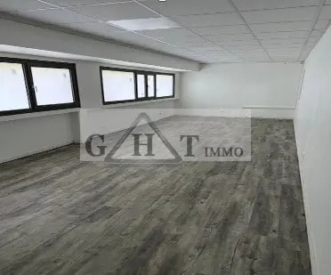 Industriel/Logistique dans Villeneuve-la-Garenne à louer - Photo intérieure – Image 3 sur 3