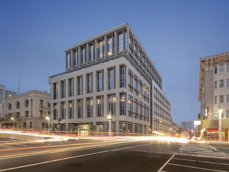 1100 Van Ness Ave, San Francisco, CA à louer Photo de l’immeuble– Image 1 sur 7