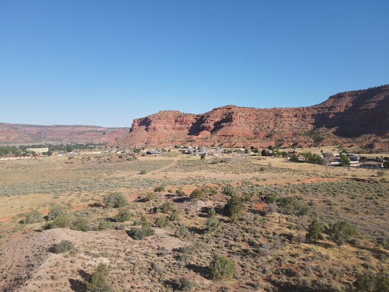 US Highway 89, Kanab, UT à vendre - Photo de l’immeuble – Image 3 sur 12